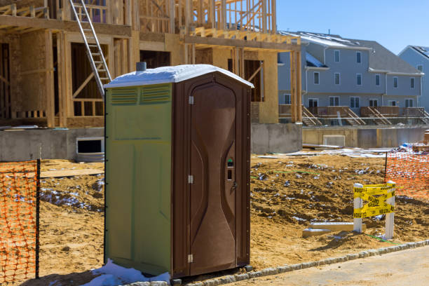 Best Portable restroom trailer rental  in Brewster Heights, NY